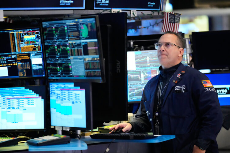 Stocks slump as oil prices climb more